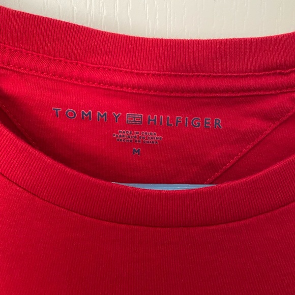 TOMMY HILFIGER Pocket T-Shirt - Picture 4 of 4